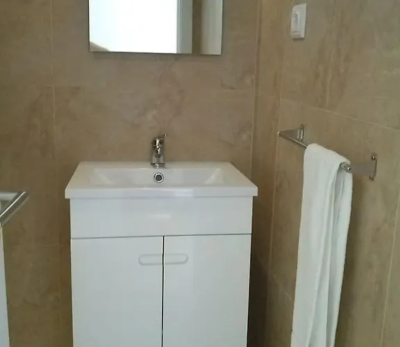 בית הארחה Greenside 3*